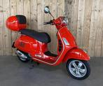 MEGA ACTIE! Vespa GTS 300 HPE, Particulier, Scooter