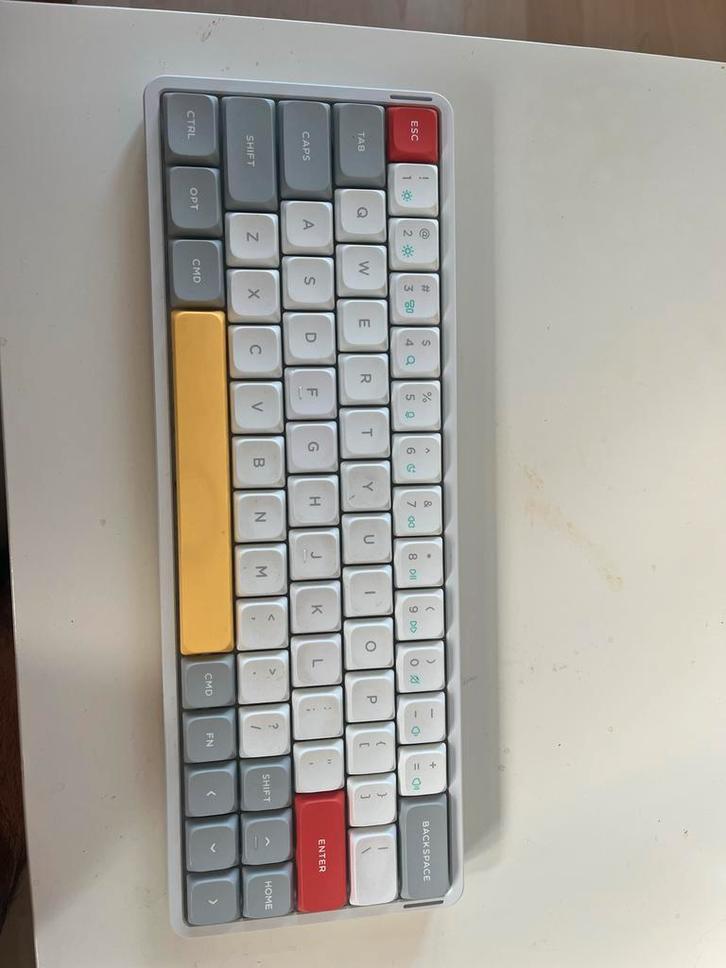 Nuphy Air 60 v2 - Moss Switches - Compleet!, Hobby en Vrije tijd, Gezelschapsspellen | Bordspellen, Zo goed als nieuw, Ophalen of Verzenden