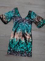 Nieuw opvallend pailletten jurk boohoo 32 xs zeemeemin, Kleding | Dames, Jurken, Ophalen of Verzenden, Nieuw, Maat 34 (XS) of kleiner