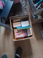 Rommelmarkt spullen ,boeken ,gratis, Ophalen