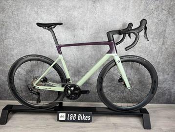 💥Focus Izalco Max 8.8 Shimano 105 2x12 van €3999 voor €2999 beschikbaar voor biedingen