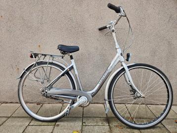 VERKOCHT | Gazelle Orange damesfiets 28inch 8v frame 50cm beschikbaar voor biedingen