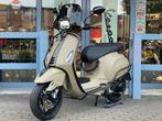 VESPA SPRINT S50 Desert Storm 45KM bj. 11-2020 6850km, Ophalen, Maximaal 45 km/u, 49 cc, Zo goed als nieuw