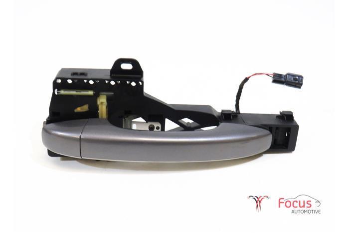 Portiergreep 4Deurs links-achter van een Renault Espace, Auto-onderdelen, Carrosserie en Plaatwerk, Renault, Gebruikt, 3 maanden garantie