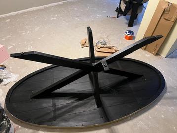 Zwart metalen matrix tafelpoot spinpoot 179 x 81 x 75 cm beschikbaar voor biedingen