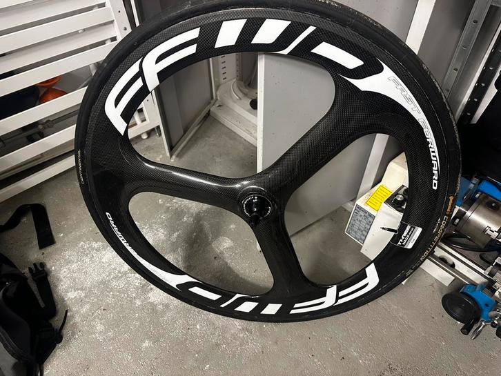 FFWD / Fast Forward Tri-spoke Full Carbon, Fietsen en Brommers, Fietsonderdelen, Zo goed als nieuw, Racefiets, Wiel, Ophalen