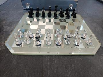 Prachtig Swarovski schaakbord  beschikbaar voor biedingen