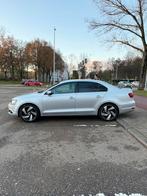 Volkswagen Jetta 1.4 TSI Hybrid 170pk 7-DSG 2013 Grijs, Auto's, 74 €/maand, 4 cilinders, Origineel Nederlands, 1405 kg