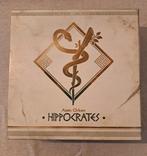 KS Hippocrates Deluxe (NL.), Ophalen of Verzenden, Zo goed als nieuw