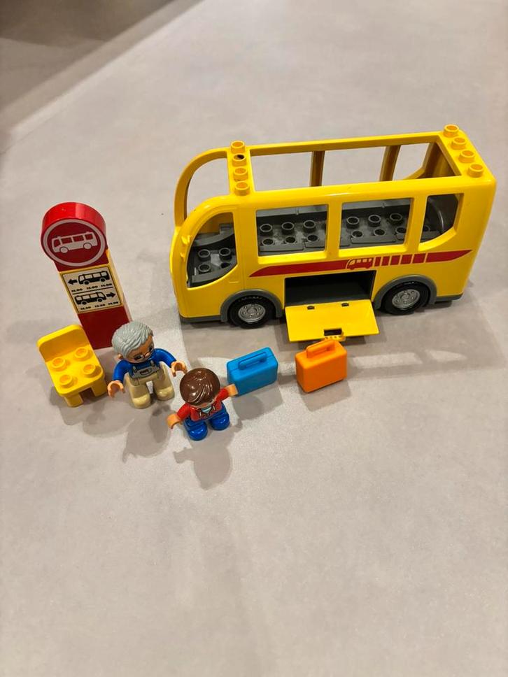 Lego Duplo Bus 5636, Kinderen en Baby's, Speelgoed | Duplo en Lego, Zo goed als nieuw, Duplo, Losse stenen, Ophalen of Verzenden