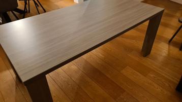 Eettafel 180 x 95 cm zgan beschikbaar voor biedingen