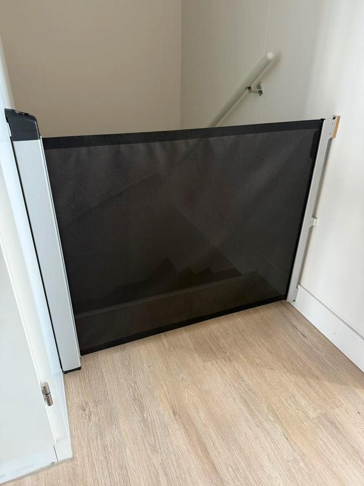 Lascal kidday guard avant zwart, Kinderen en Baby's, Traphekjes, Zo goed als nieuw, Oprolhekje, Overige materialen, 115 cm of meer