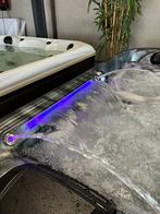Luxe 6 persoons Devine Spa Moonlight in nieuwstaat!!!, Tuin en Terras, Bubbelbaden en Hottubs, Ophalen of Verzenden, Zo goed als nieuw