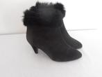 Cinderella - prachtige zwarte suede enkellaarzen - 38, Verzenden, Zwart, Lage of Enkellaarzen, Zo goed als nieuw