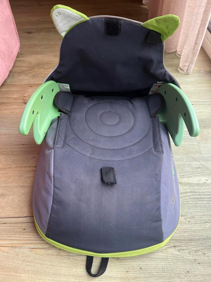 Trunki BoostApak 2-in-1: autostoeltje en rugzak., Kinderen en Baby's, Autostoeltjes, Zo goed als nieuw, Overige merken, 15 t/m 36 kg