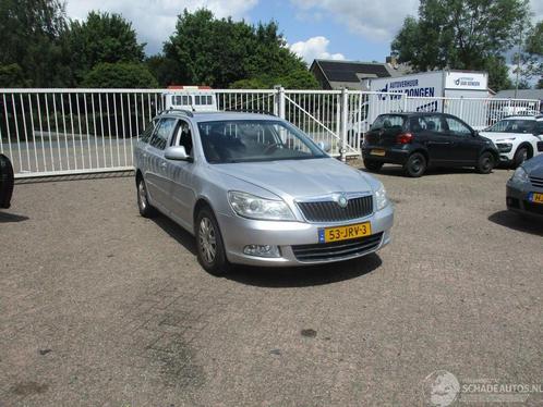 Skoda Octavia 1.4 TSI Ambition Combi (bj 2009), Auto diversen, Schadeauto's, Handgeschakeld, Benzine, Stationwagon, Zilver of Grijs