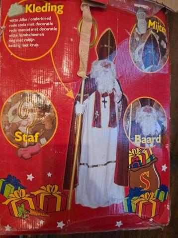 Compleet Sinterklaas Pak excl baard beschikbaar voor biedingen