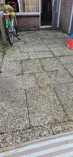 Gratis ophalen grind tegels 24,40 m2, Tuin en Terras, Ophalen of Verzenden, Zo goed als nieuw, 10 m² of meer, Grind