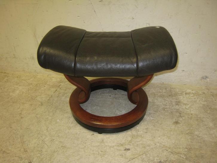 Stressless hocker, Huis en Inrichting, Barkrukken, Gebruikt