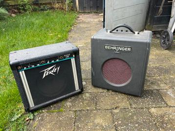 Twee Gitaarversterkers: Peavey & Behringer beschikbaar voor biedingen