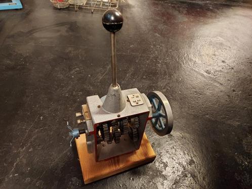 schoolmodel versnellingsbak rijschool model vvr hohm, Antiek en Kunst, Curiosa en Brocante, Ophalen of Verzenden