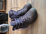 Lowa Wandelschoenen paars maat 42, Ophalen of Verzenden, Zo goed als nieuw, Schoenen