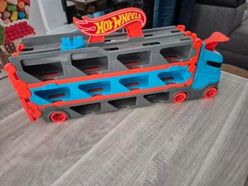 hotwheels racebaan lanceerder en opbergdoos in 1 beschikbaar voor biedingen