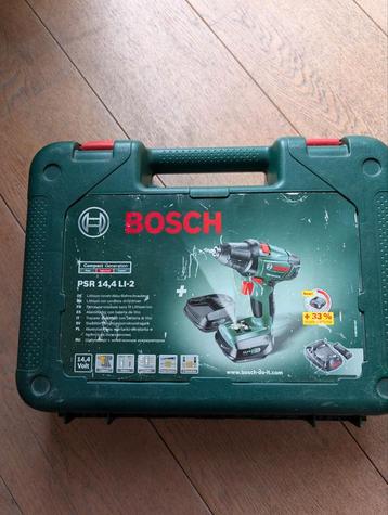 Bosch Schroef-boormachine - Dubbele Accu beschikbaar voor biedingen