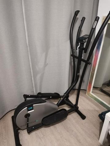 Domyos Essential 06 Elliptical Trainer – Working Condition beschikbaar voor biedingen