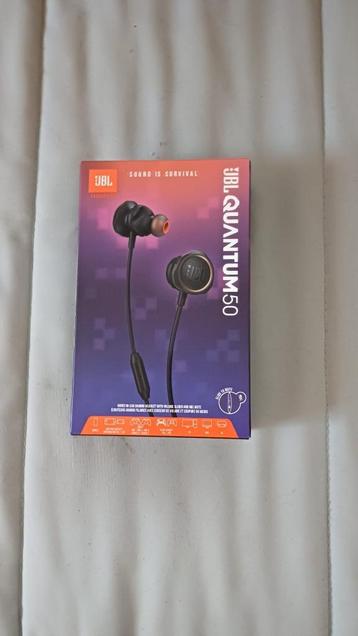 JBL QUANTUM 50 in ear gaming headset  beschikbaar voor biedingen