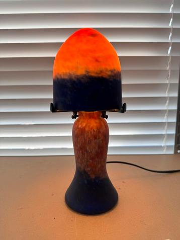 Franse Art Deco mushroom bureaulamp beschikbaar voor biedingen