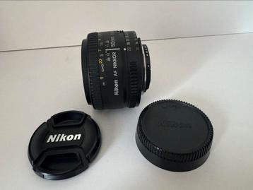 Nikon 50mm 1.8 D potret lens beschikbaar voor biedingen