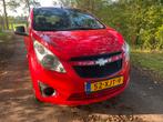 Chevrolet Spark 1.0 Bifuel 2012 Rood, Auto's, Euro 5, Zwart, 4 cilinders, Origineel Nederlands