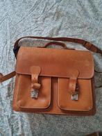 Mooi vintage stevige leren "schooltas", Sieraden, Tassen en Uiterlijk, Tassen | Schooltassen, Gebruikt, Bruin, Aktetas of Boekentas
