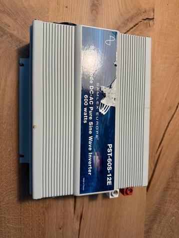 600W pure sinus omvormer beschikbaar voor biedingen