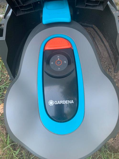 Gardena Robotmaaier sileno Minimo, Tuin en Terras, Robotmaaiers, Zo goed als nieuw, Minder dan 20 cm, Met regensensor, Ophalen