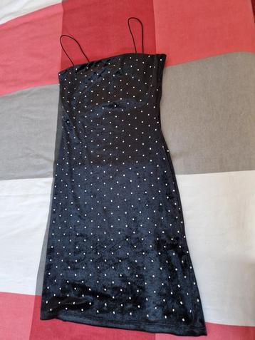 Zwart feestelijk jurkje met glittersteentjes  xs beschikbaar voor biedingen