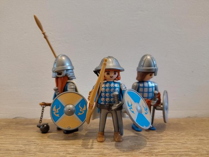 Playmobil poppetjes ridders vikingen blauw (custom), Kinderen en Baby's, Speelgoed | Playmobil, Zo goed als nieuw, Los playmobil