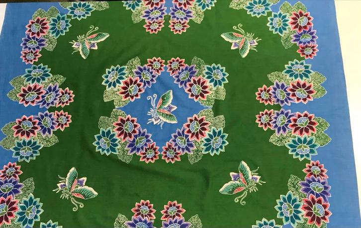 Vintage Batik Tafelkleed - Prachtig Design!, Antiek en Kunst, Antiek | Kleden en Textiel, Verzenden