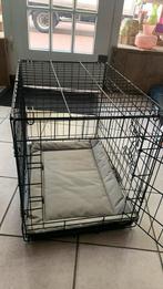 Bench, Dieren en Toebehoren, Hondenhokken, Ophalen of Verzenden, Zo goed als nieuw, 75 tot 110 cm, Minder dan 65 cm