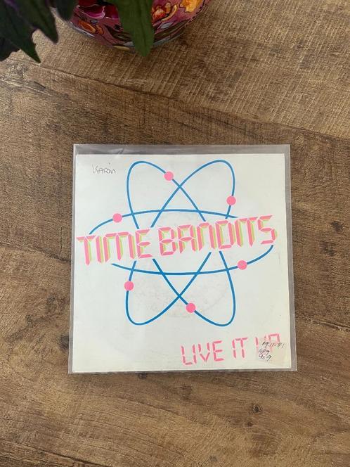 Time Bandits-Live it Up, Cd's en Dvd's, Vinyl Singles, Gebruikt, Single, Dance, 7 inch, Ophalen of Verzenden
