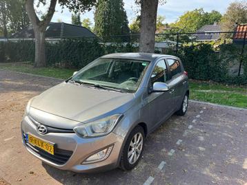 Hyundai i20 1.2i i-Deal | 2e Eigenaar | Camera | Bluetooth beschikbaar voor biedingen