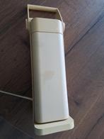 Daglicht lamp voor op de tafel wel vergeeld maar doet het go, Hobby en Vrije tijd, Ophalen of Verzenden, Gebruikt, Handborduren
