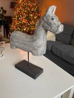 Houten paard op standaard, Tuin en Terras, Tuinbeelden, Ophalen, Zo goed als nieuw, Hout, Dierenbeeld