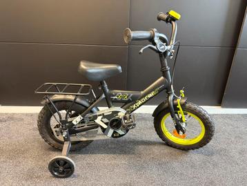 Stoere jongensfiets Loekie 12 inch beschikbaar voor biedingen