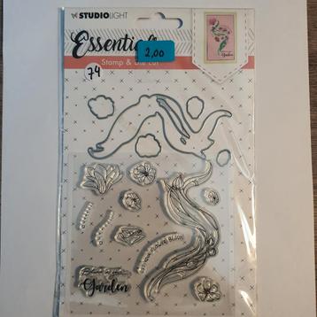 Studio Light Essentials Stempel & Die Cut Set beschikbaar voor biedingen