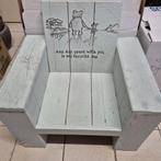 kinderstoeltje Winnie de Pooh 10,- ophalen, Kinderen en Baby's, Kinderkamer | Tafels en Stoelen, Ophalen, Zo goed als nieuw, Stoel(en)
