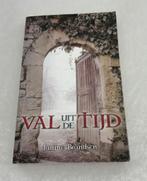Val uit de tijd. Janine Brandsen.  Uit 2021, Boeken, Ophalen of Verzenden, Zo goed als nieuw, Janine Brandsen