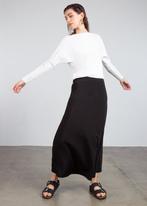 Vanilia soft crêpe skirt maxi rok zwart NIEUW maat 34, Kleding | Dames, Rokken, Nieuw, Maat 34 (XS) of kleiner, Ophalen of Verzenden