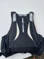 Magic Marine racing zwemvest, Watersport en Boten, Watersportkleding, Ophalen of Verzenden, Zo goed als nieuw, Reddingsvest of Zwemvest